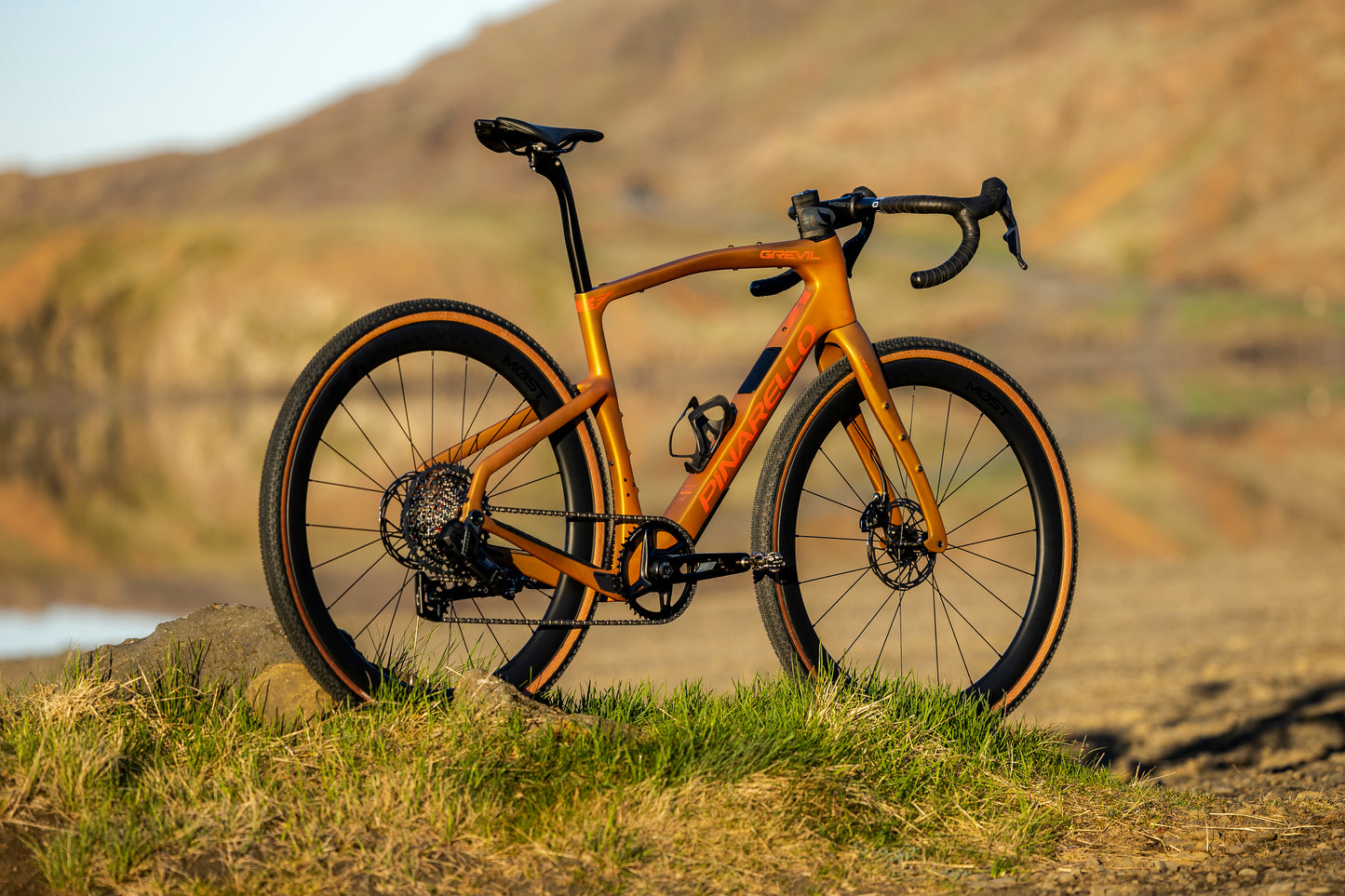 Pinarello Grevil F5 SRAM Rival XPLR 1x13