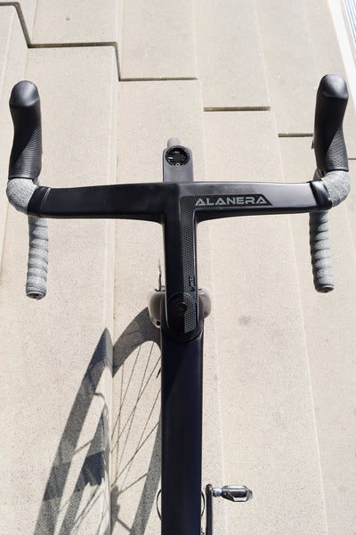 La Bici Endurance Disc SL Carbon SRAM Red AXS - Deda Alanera - Lightweight