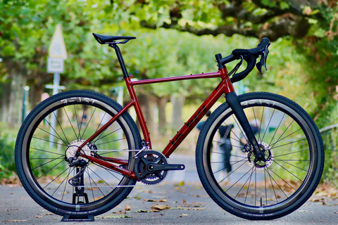 La Bici Allroad Alu Gravel / Beast Carbon Laufräder